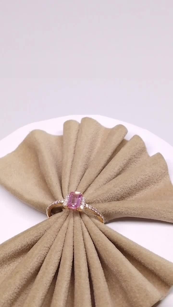 Pink Sapphire Gold Ring