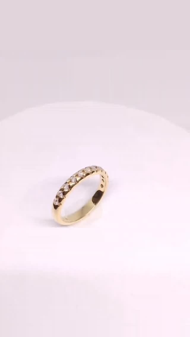 Gold Solitaire Ring