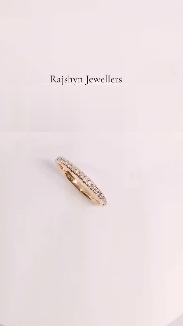 Yellow Gold Marquise Ring